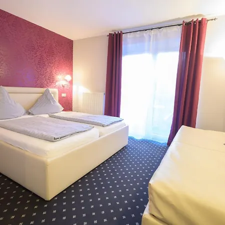 Kastenauer Hof Hotell 3*