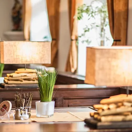 מלון Kastenauer Hof 3*