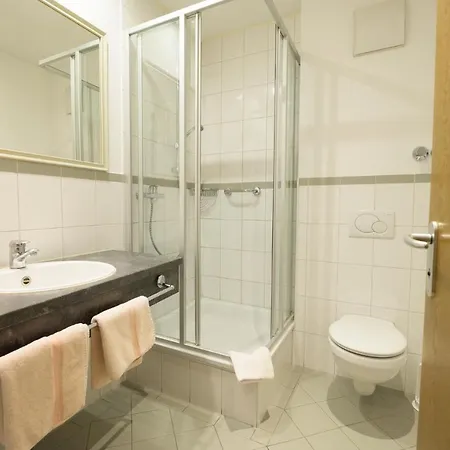 Kastenauer Hof רוזנהיים